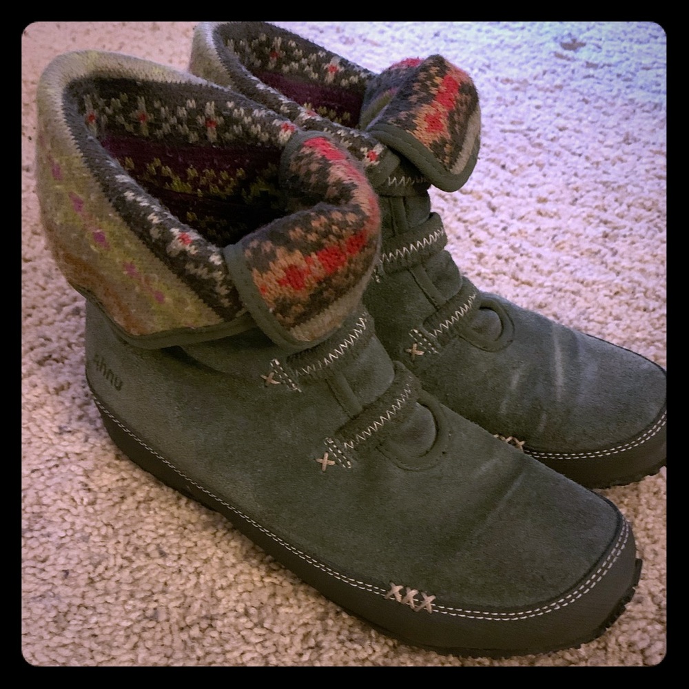 Ahnu Himalaya Moccasin Boots
